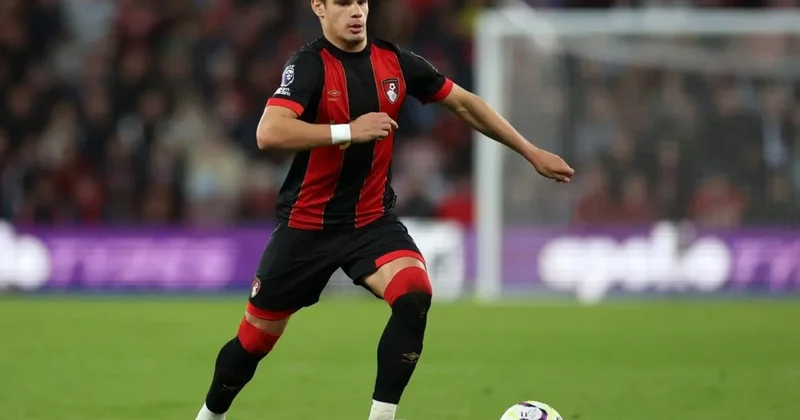 “Liverpul” macar müdafiəçinin transferini həll edib