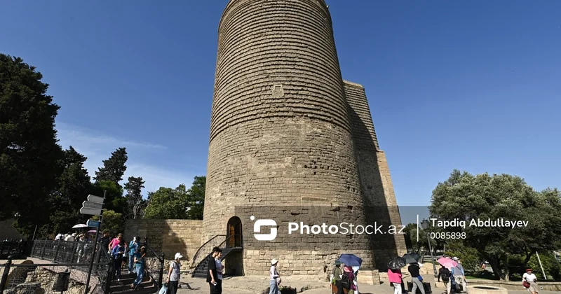 Bakı turistləri heyran qoydu: Onlar paytaxtımız barədə nə deyirlər?