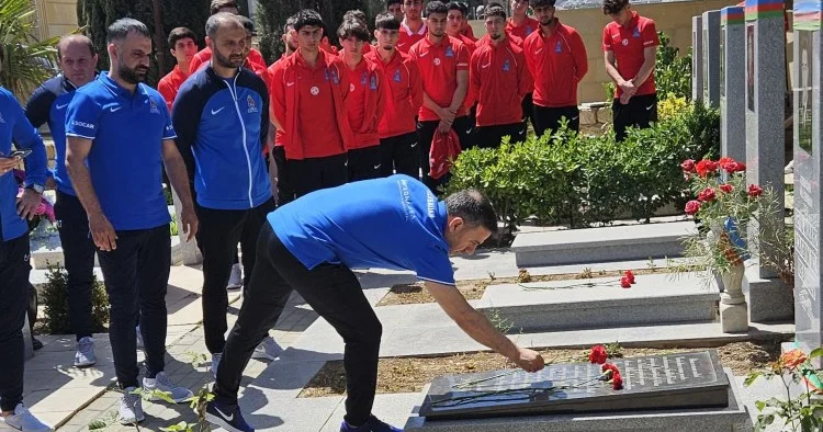 Millimizin üzvləri Şəhidlər Xiyabanını ziyarət etdilər