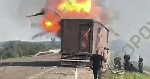 Dronları olan yük maşınlarından biri hücum yerinə çatmayıb və partlayıb