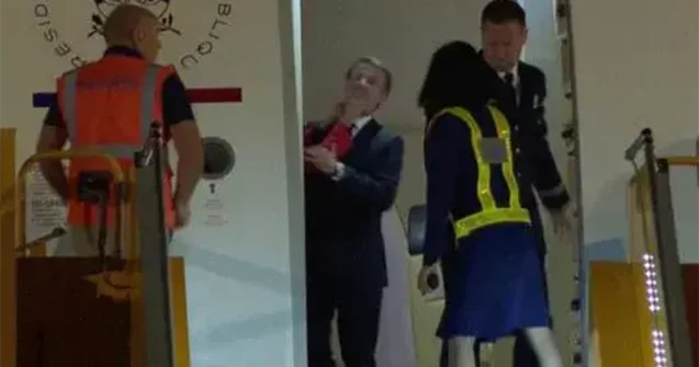 “Makron ona dəyən qapazın mənəvi ağrısını çox çəkirsə...” Video