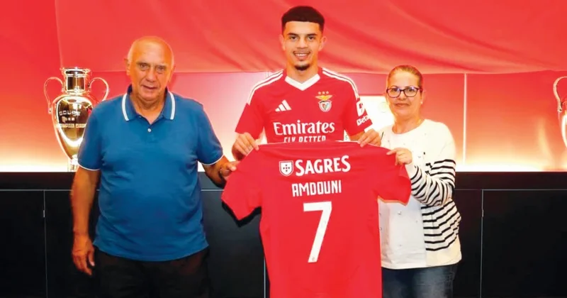 Beşiktaş ın gündəmində olan futbolçunun meneceri və atası nələr dedi?