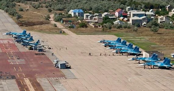 Kütləvi hücum: Rusiyanın bu aerodromları vuruldu