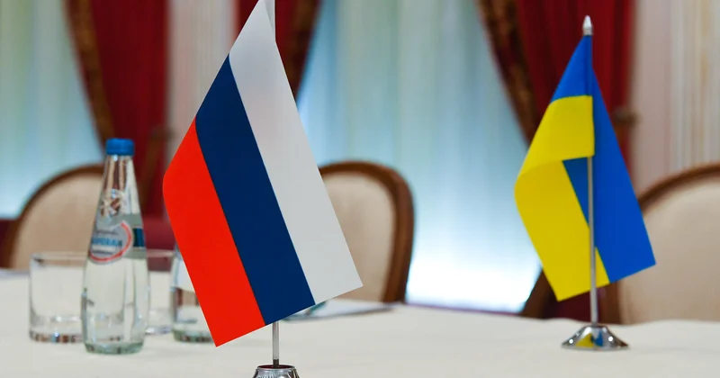 Украина намерена представить в Стамбуле дорожную карту мира