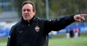 ÇSKA nın sabiq məşqçisi Berezutski haqda: Futbolçu kimi necə idisə, məşqçi kimi də elə oldu