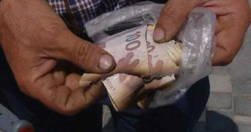 Zədələnmiş pulları necə dəyişə bilərik?