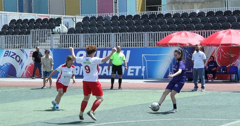Azərbaycan və Türkiyənin qadın vəkilləri futbolda qüvvələrini sınayıblar