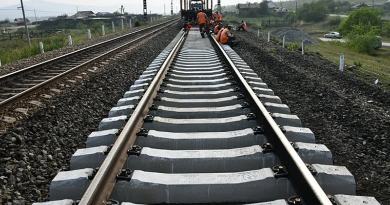 Bryanskda daha bir insident: Dəmir yolu partladıldı
