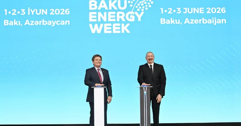 Azəri Çıraq Günəşli yatağında sərbəst təbii qaz hasilatına başlandı FOTO