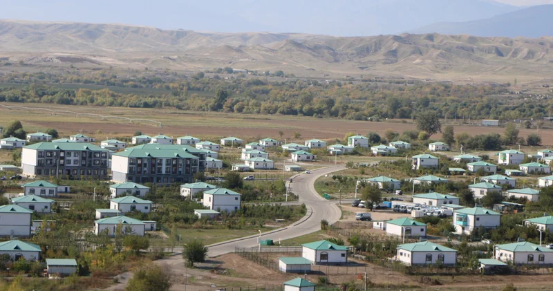 Ağalı kəndində biabırçılıq: Oğlunu əməliyyata göndərdi, gəlininə…