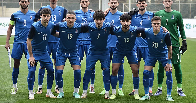 U 21 dən qolsuz “sülh”
