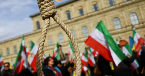 Участников протестов казнили в Иране