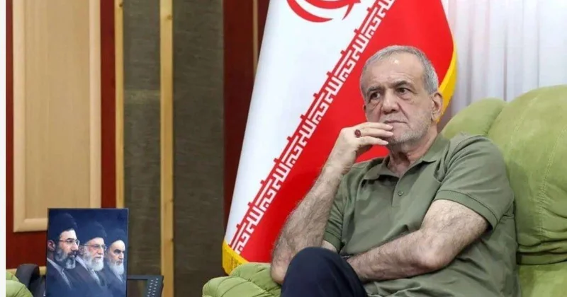 Pezeşkianın köynəyi müzakirə mövzusuna çevrildi FOTO