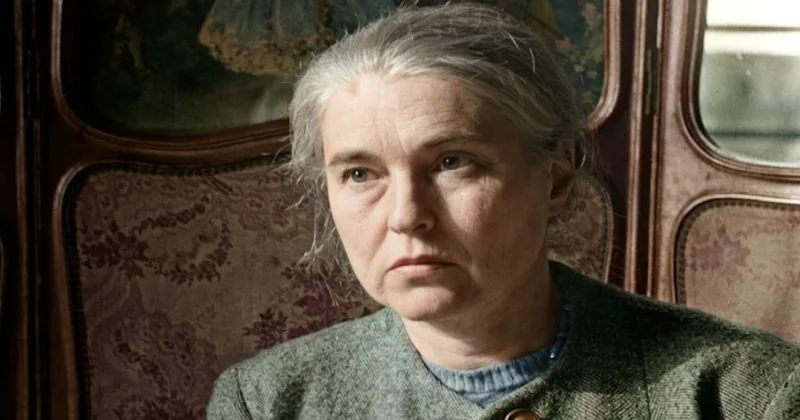 Ağlaya ağlaya əlyazmalarımı yandırırdım... Anna Zeger ölüm düşərgəsi haqqında nə yazmışdı?