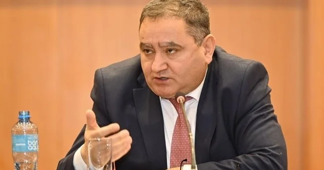 “Fəlakətdir, ona görə ki, biz uşaqlıqdan tez çıxmaq istəyirik...”