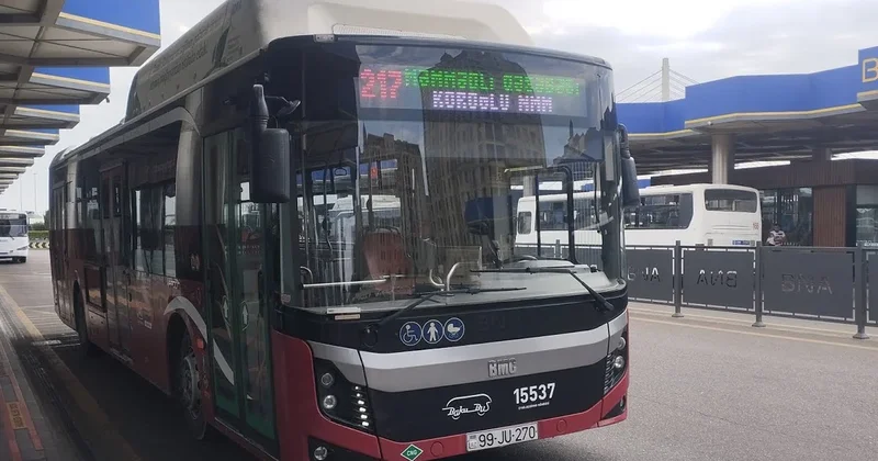 Məmmədli sakinlərinin nəqliyyat problemi: Avtobuslar kəndə girmir