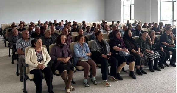 Azad edilmiş ərazilərdə torpaq icarəsi məsələləri müzakirə olunub