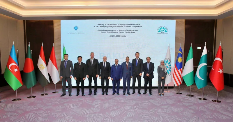 Bakıda D 8 ölkələrinin enerji nazirlərinin ilk iclası keçirilib