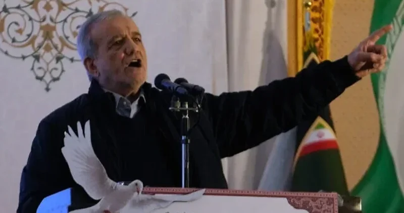 İstefa xəbəri yayılan Pezeşkiandan Xameneiyə sərt sözlər: Tehranda nə baş verir?