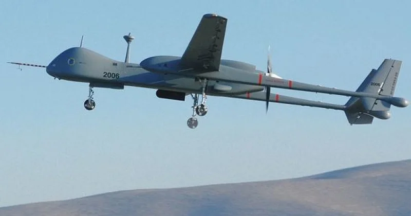 İsrailin kəşfiyyat dronları Beyrut üzərində intensiv uçuşlar həyata keçirir