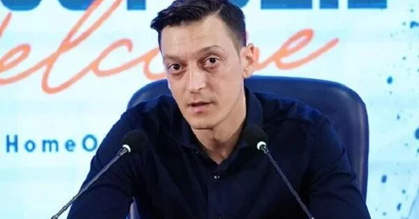Məsud Özil Bakıdan paylaşım etdi Foto