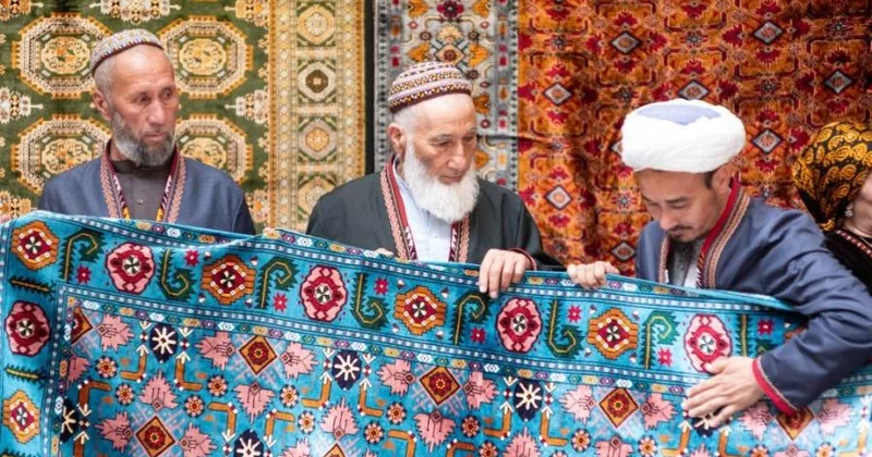Türkmən Xalçası Günü geniş qeyd edilib