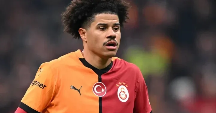 İngiltərə klubu “Qalatasaray”ın braziliyalı yarımmüdafiəçisini istəyir