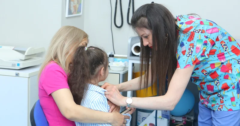 Mərkəzi Gömrük Hospitalında 1 iyun Uşaqların Beynəlxalq Müdafiəsi Gününə həsr edilmiş tibbi sosial aksiya keçirilib