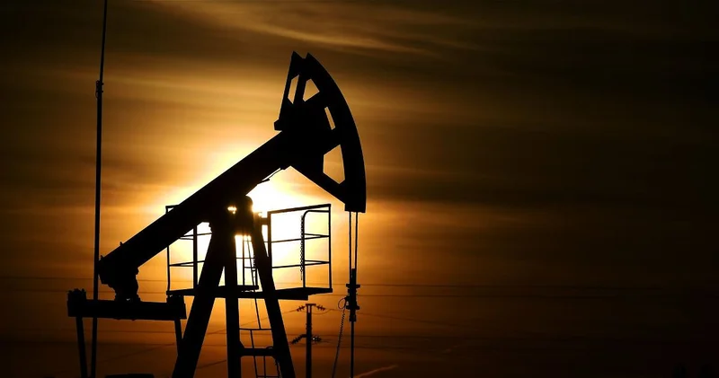 Цены на нефть начали расти после сообщений о приостановке Ираном переговоров с США