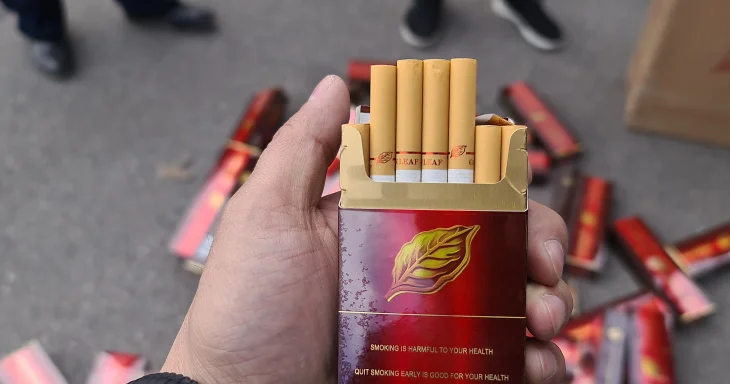 В Кыргызстане повышают возраст продажи алкоголя и сигарет Minval Politika