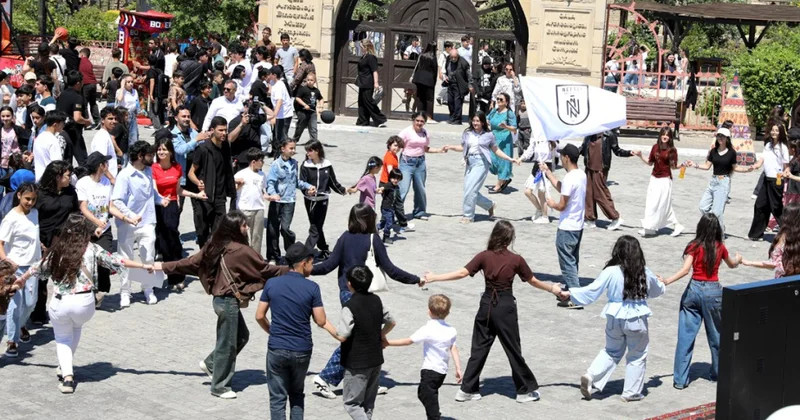 “Neftçi” İdman Klubu uşaqları sevindirib