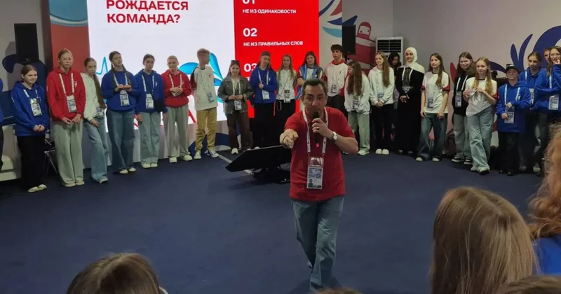 Azərbaycanlı rejissor Moskvada “Gələcəyin təlimatçısı” adına layiq görülüb