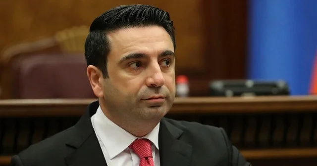 Azərbaycanlı həmkarım məni Azərbaycana dəvət edib Simonyan
