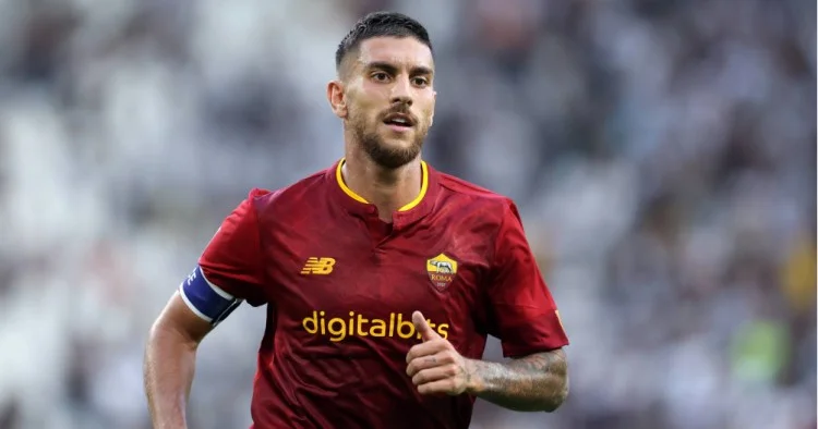 Roma kapitanını saxlamaq istəyir
