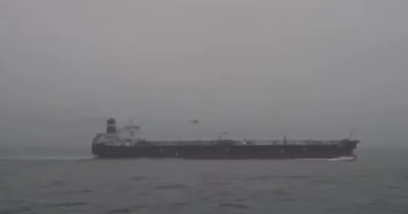 Fransa Hərbi Dəniz Qüvvələri Atlantik okeanında rus tankerini saxlayıb