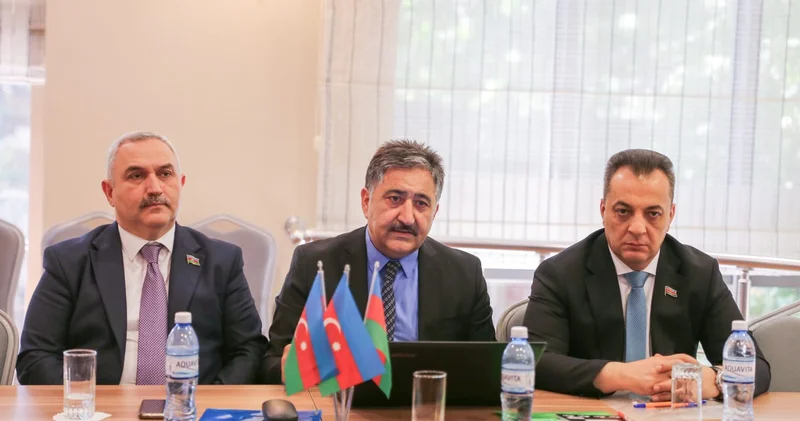 “Qərbi Azərbaycana Qayıdış Konsepsiyasının təşviqi” adlı layihə çərçivəsində Bakıda konfrans keçirildi