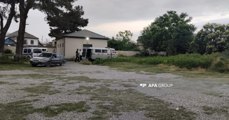 В Хачмазе подросток зарезал свою мать