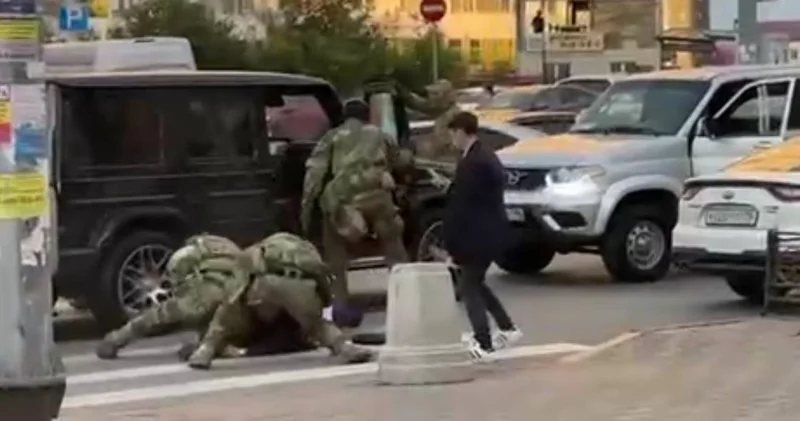 Azərbaycanlı diaspor rəhbəri də Yekaterinburqda SAXLANILDI VİDEO