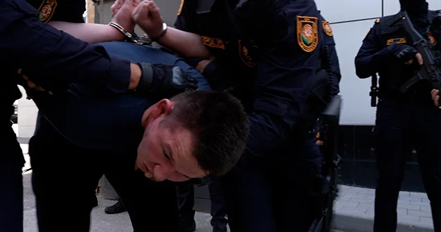Bu, OMON çuların təhqirlərinə daha mədəni cavabdır...