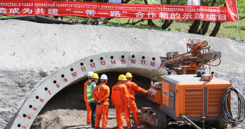 Sinxua: Çin Qırğızıstan Özbəkistan dəmir yolu xətti strateji dəhliz olacaq