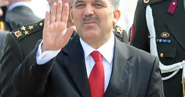 Sabiq prezident fırıldaqla üzləşib AÇIQLAMA