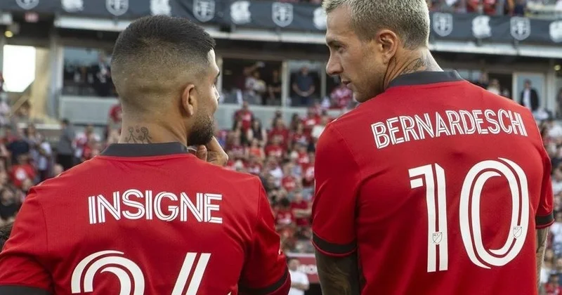İnsinye və Bernardeski Toronto nu tərk ediblər