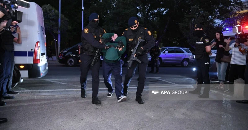 Saxlanılan Rusiya vətəndaşlarının məhkəməsi başlayıb