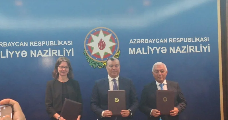 Azərbaycan və Dünya Bankı bərpa olunan enerji sahəsi üzrə kredit müqaviləsi imzalayıb