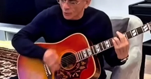 Mədət Quliyev gitara ifa etdi Video sosial şəbəkələrdə maraqla qarşılandı