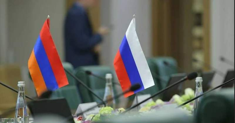 Россия напрашивается Армении в друзья