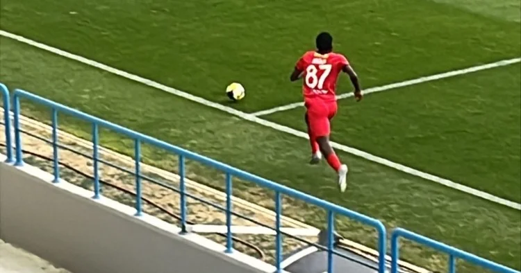 “Zirə” 18 yaşlı legioner gətirdi SON DƏQİQƏ