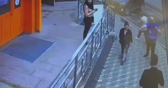 Yekaterinburqda azərbaycanlı qadına hücum etdilər ANBAAN VİDEO