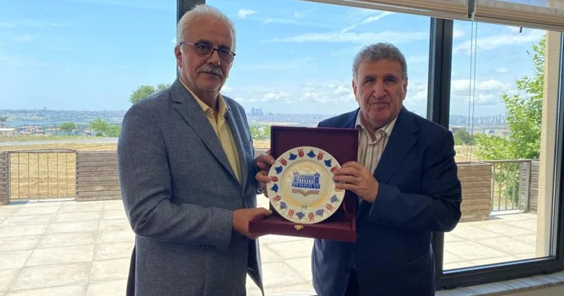 İsa Həbibbəyli İstanbulda Sabahattin Zaim Universiteti ilə tanış olub
