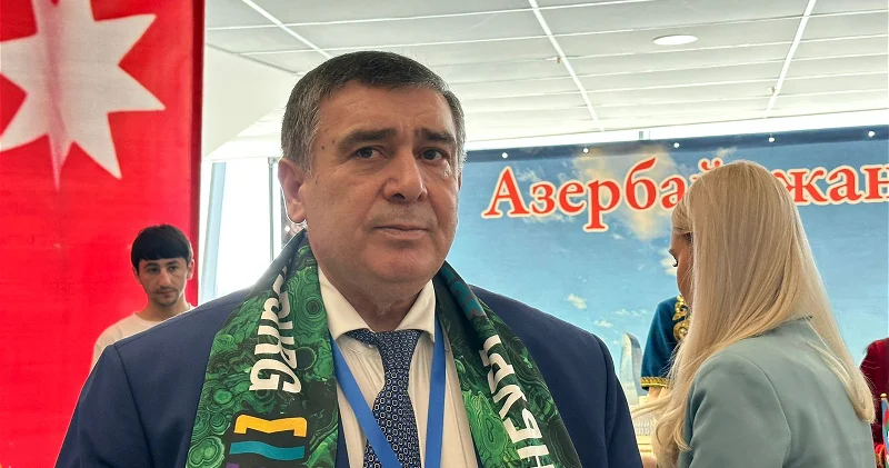 Задержанных в Екатеринбурге Шахина Шихлинского и его сына освободили